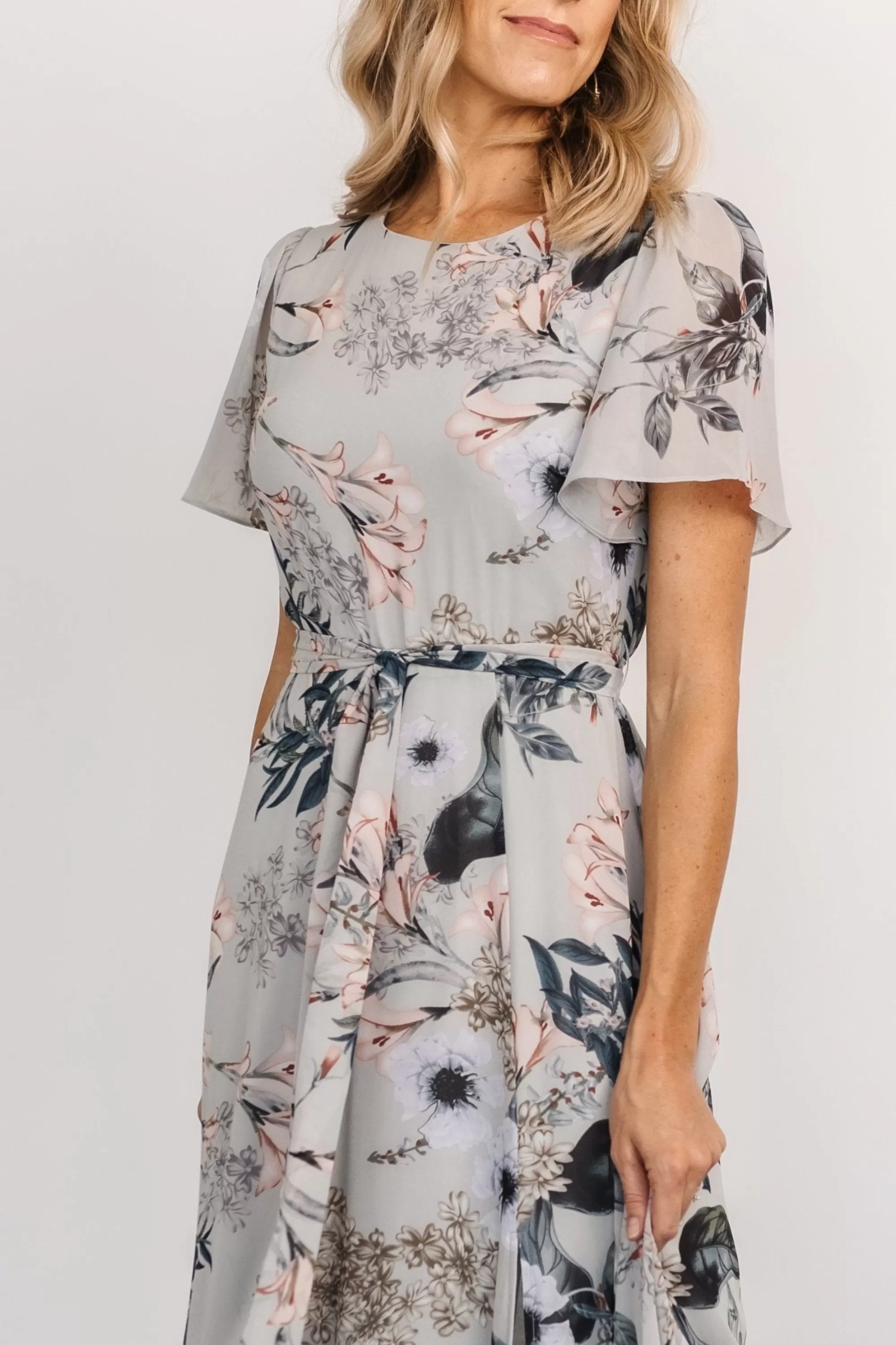 Baltic Born BEST SELLERS | Naomi Short Sleeve Maxi Dress | Pale Blue Floral
