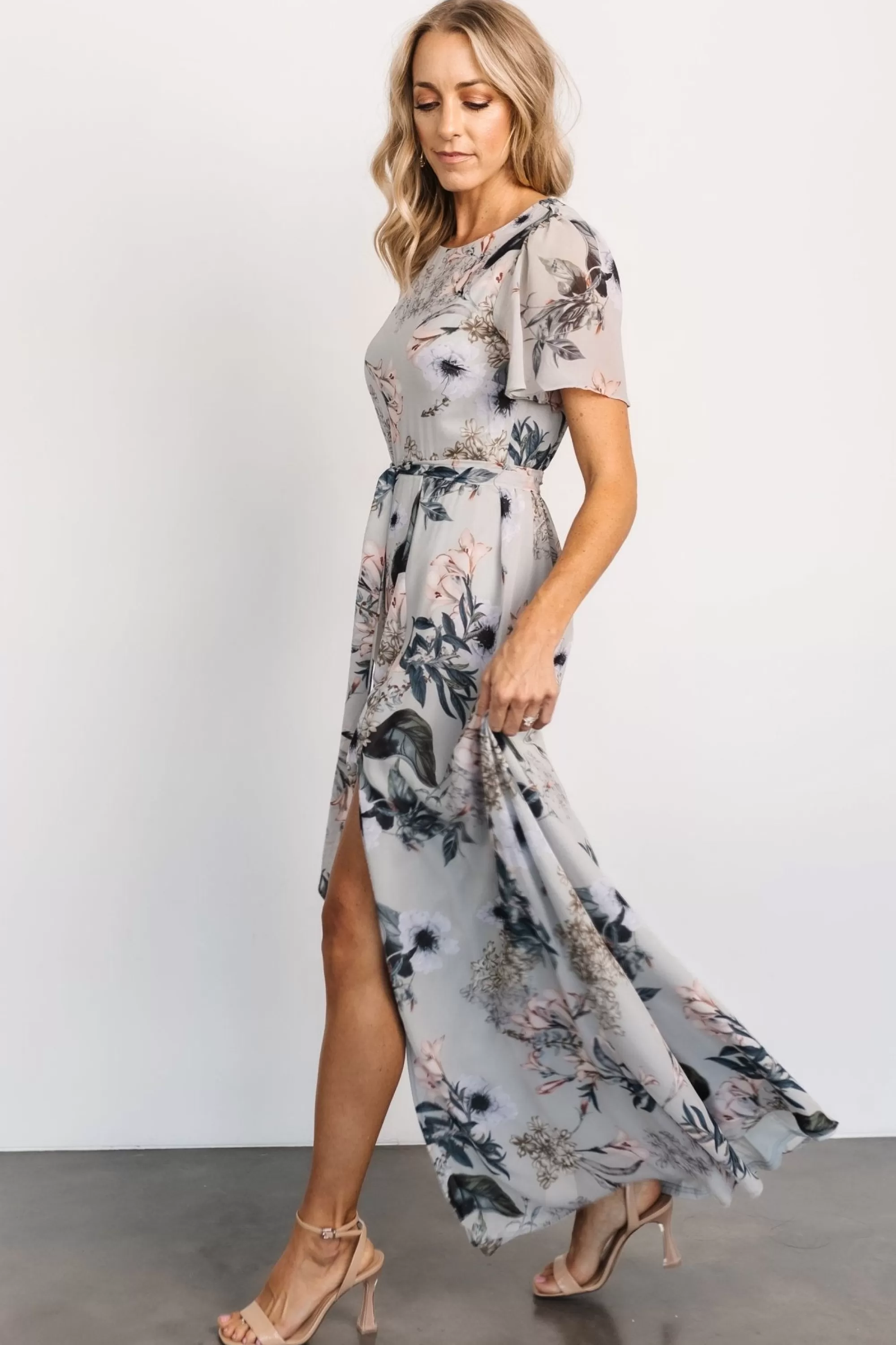 Baltic Born BEST SELLERS | Naomi Short Sleeve Maxi Dress | Pale Blue Floral